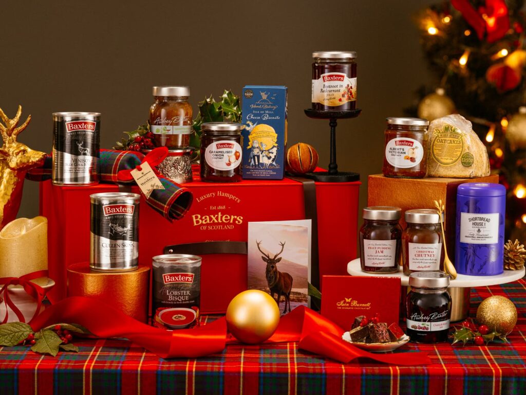 Seasonal Treats You’ll Find Inside This Year’s Best Christmas Hampers